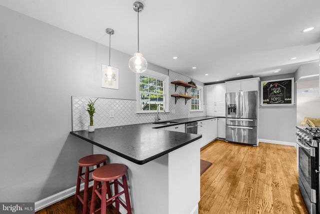 60 PINE VALLEY RD, Cherry Hill, NJ 08034