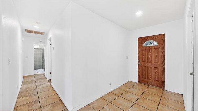 2405 NE Bucknell St, Turlock, CA 95382