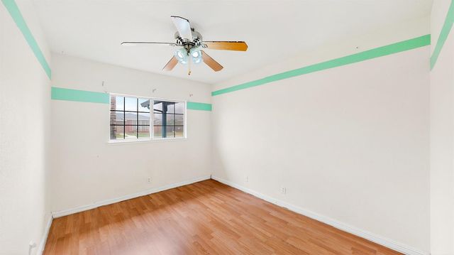 2405 NE Bucknell St, Turlock, CA 95382