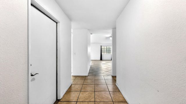 2405 NE Bucknell St, Turlock, CA 95382