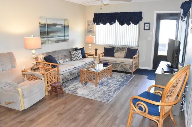 2706 72ND STREET W 2706, Bradenton, FL 34209