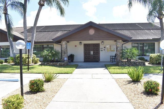 2706 72ND STREET W 2706, Bradenton, FL 34209