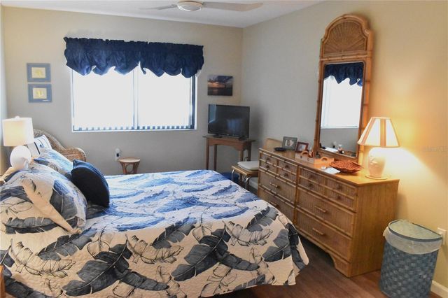 2706 72ND STREET W 2706, Bradenton, FL 34209