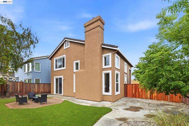 32501 Carmel Way, Union City, CA 94587