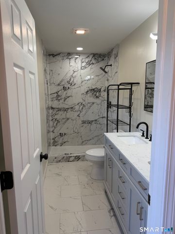 226 Scott Street, Naugatuck, CT 06770