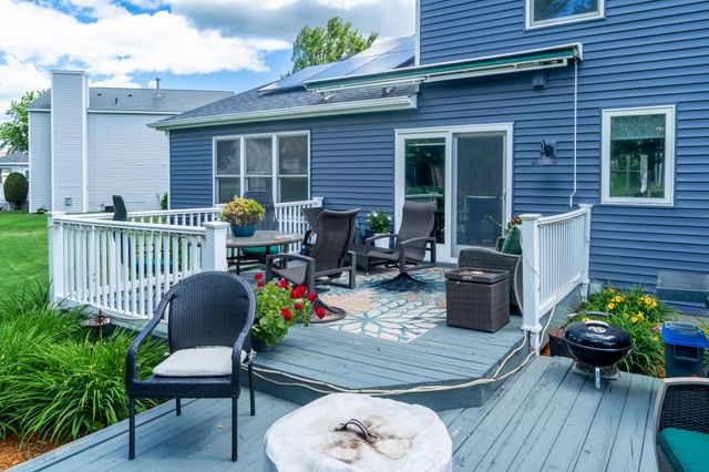 3096 Copper Oaks Draw, Woodbury, MN 55125