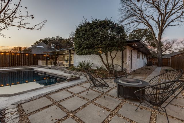 6824 Winterwood Lane, Dallas, TX 75248