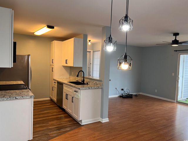 2258 Huntingdon Dr Apt E, Surfside Beach, SC 29575