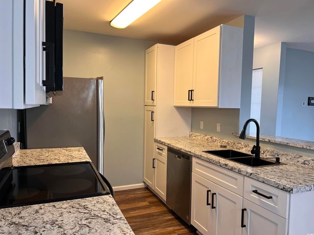 2258 Huntingdon Dr Apt E, Surfside Beach, SC 29575