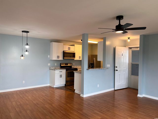 2258 Huntingdon Dr Apt E, Surfside Beach, SC 29575