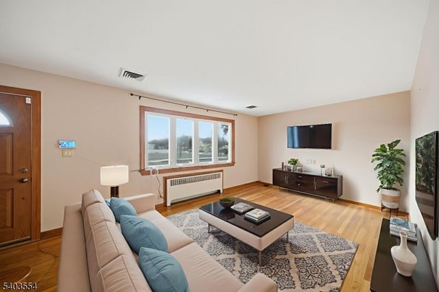 52 Broadway, Clark Twp., NJ 07066