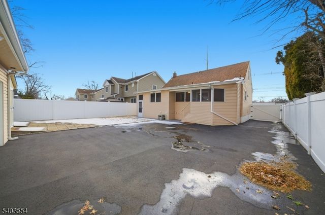 52 Broadway, Clark Twp., NJ 07066