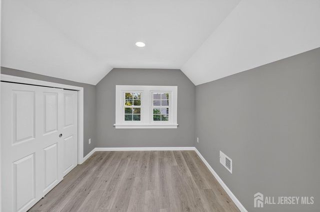184 Green Street, Woodbridge Proper, NJ 07095