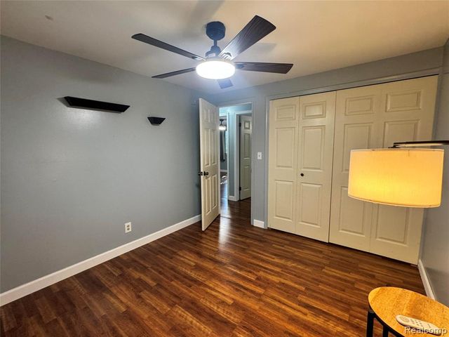 13305 Crane Ridge Drive, Fenton, MI 48430