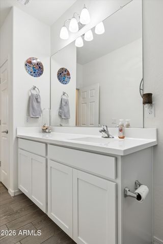 8520 E OSAGE Avenue, Mesa, AZ 85212