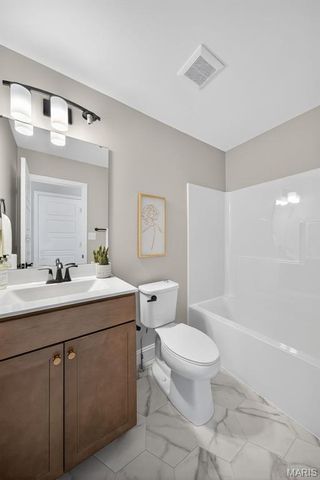 41 Pheasant Ring Drive, St Peters, MO 63376