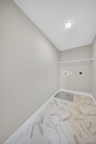 41 Pheasant Ring Drive, St Peters, MO 63376