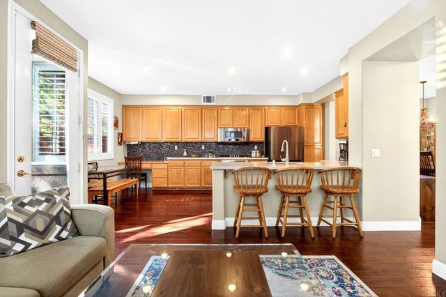 5531 Foxtail Loop, Carlsbad, CA 92010