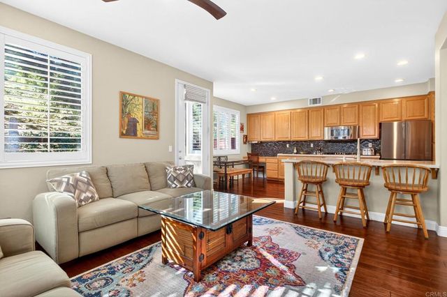 5531 Foxtail Loop, Carlsbad, CA 92010