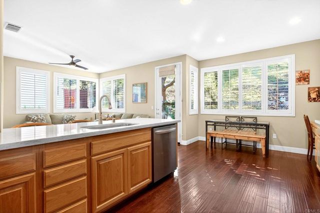 5531 Foxtail Loop, Carlsbad, CA 92010