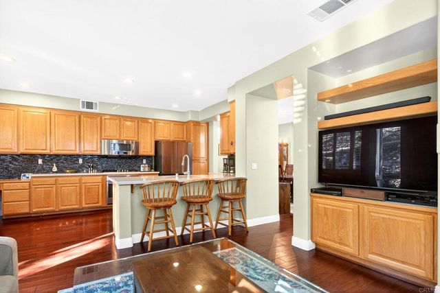 5531 Foxtail Loop, Carlsbad, CA 92010