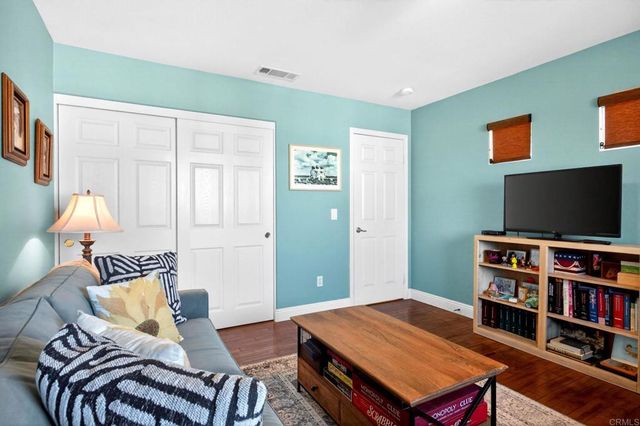 5531 Foxtail Loop, Carlsbad, CA 92010