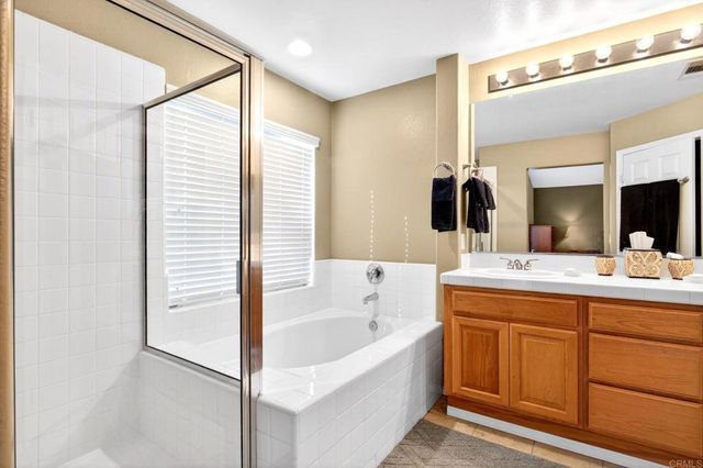 5531 Foxtail Loop, Carlsbad, CA 92010