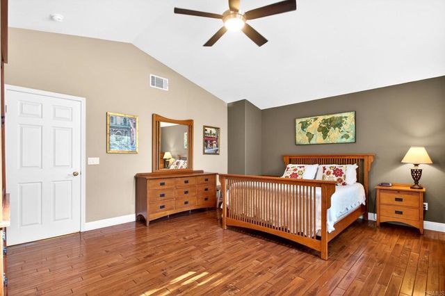 5531 Foxtail Loop, Carlsbad, CA 92010