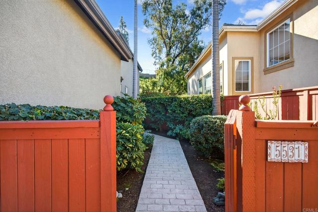 5531 Foxtail Loop, Carlsbad, CA 92010