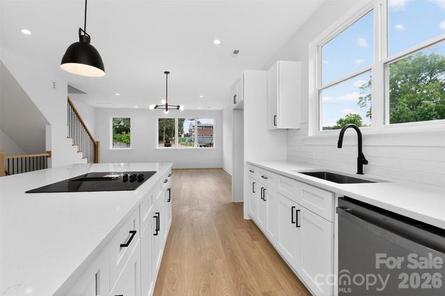 2716 Baltimore Avenue, Charlotte, NC 28203