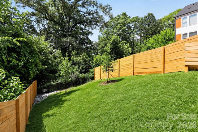 2716 Baltimore Avenue, Charlotte, NC 28203