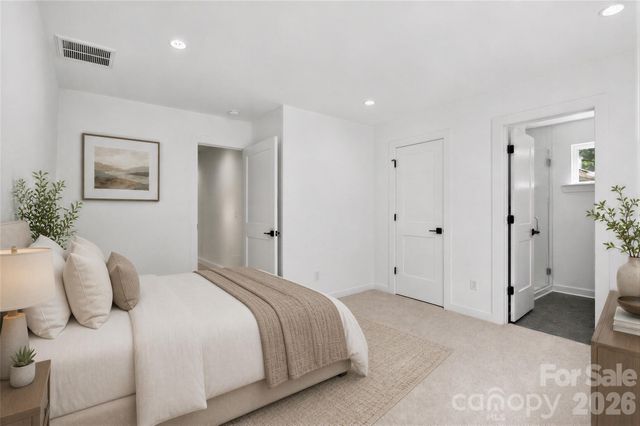 2716 Baltimore Avenue, Charlotte, NC 28203