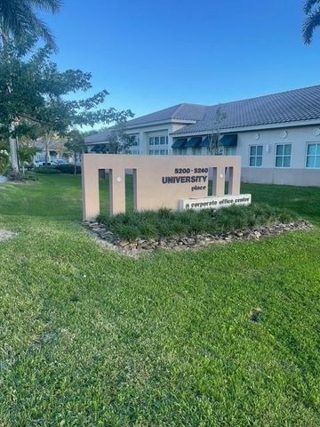 5220 University Drive 109c, Davie, FL 33328