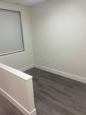 5220 University Drive 109c, Davie, FL 33328