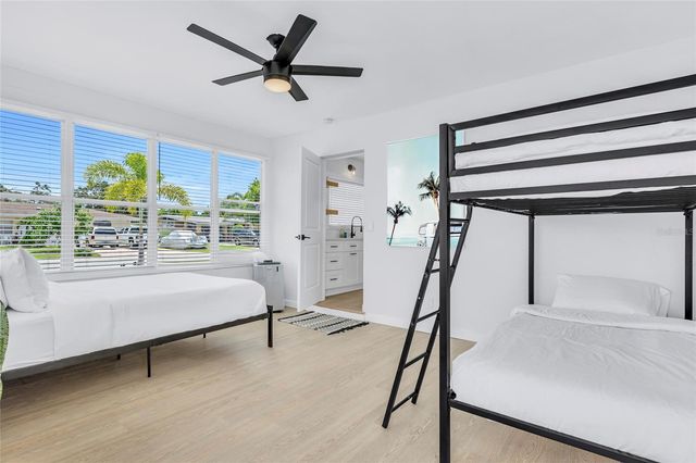 1921 FERN AVENUE, Sarasota, FL 34235