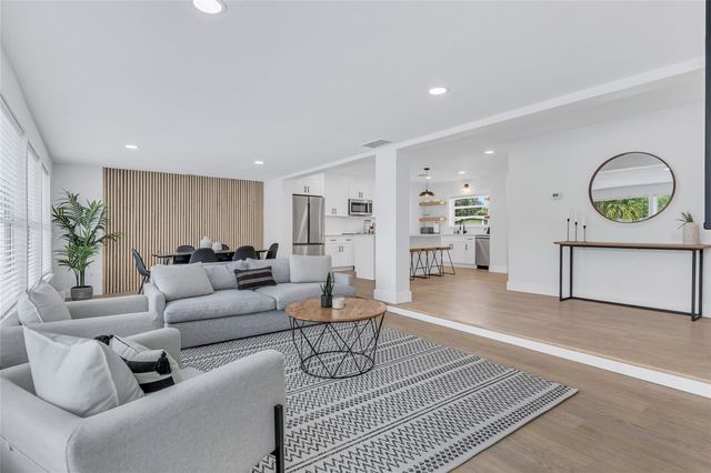 1921 FERN AVENUE, Sarasota, FL 34235