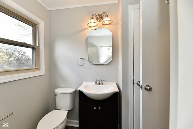 11035 Central Avenue, Carmel, IN 46280