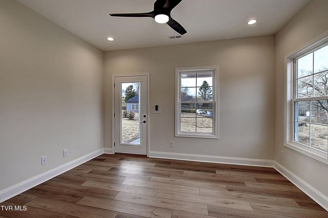 144 Ervin Loop, Erwin, TN 37650