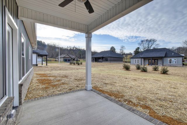 144 Ervin Loop, Erwin, TN 37650