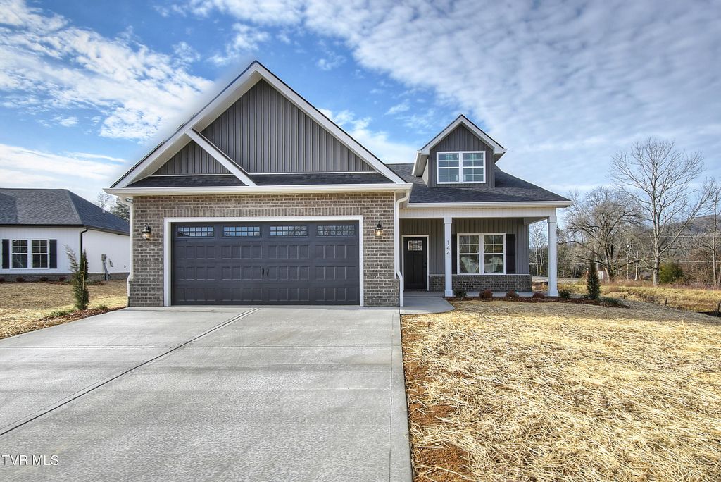 144 Ervin Loop, Erwin, TN 37650