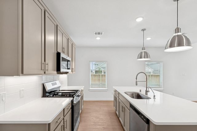 32503 Midsummer Drive, Fulshear, TX 77441