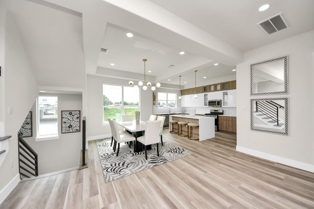 2016 Blodgett Street, Houston, TX 77004