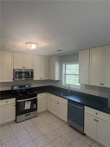 1119 Whisper Wind Drive, Mcdonough, GA 30253