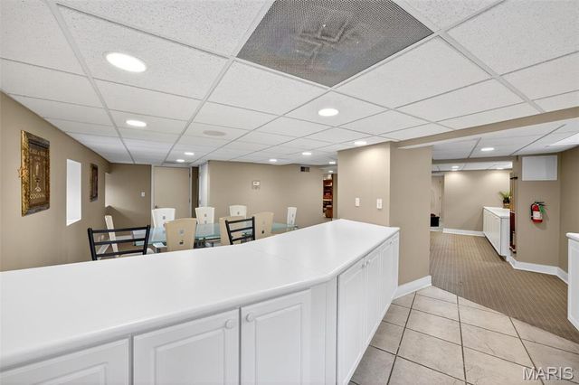 7745 Kingsbury Boulevard 22, St Louis, MO 63105