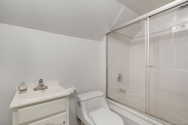 151 Columbus Avenue, Valhalla, NY 10595