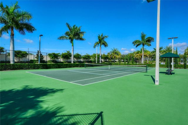 109 PORTA VECCHIO BEND 201, Nokomis, FL 34275