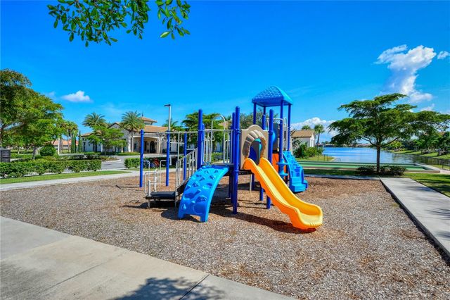 109 PORTA VECCHIO BEND 201, Nokomis, FL 34275