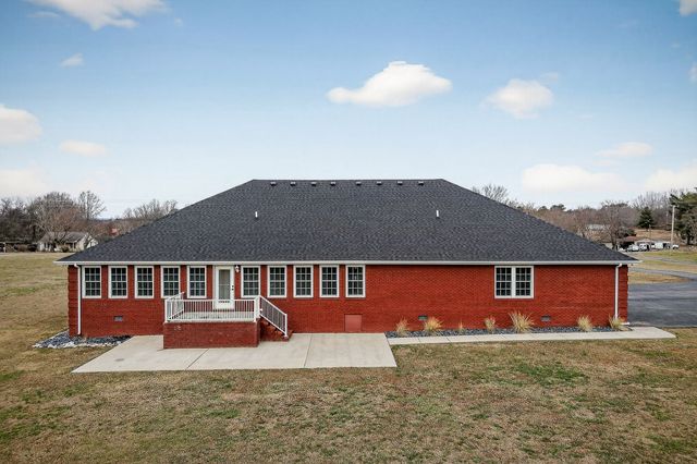 2408 Shellsford Rd, Mcminnville, TN 37110