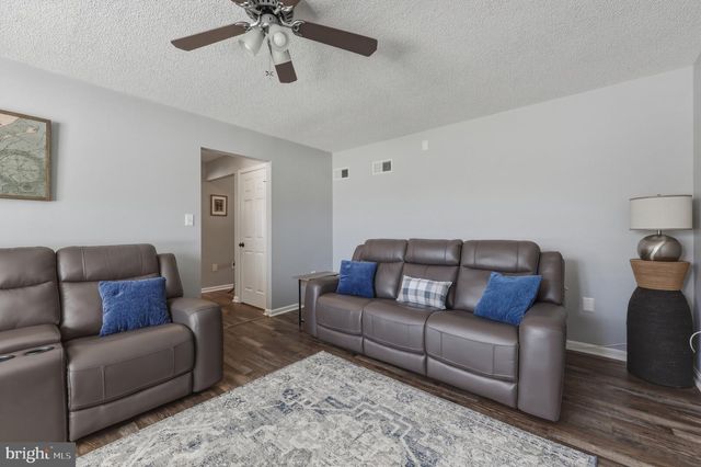 199 PRIMROSE DR, Martinsburg, WV 25404