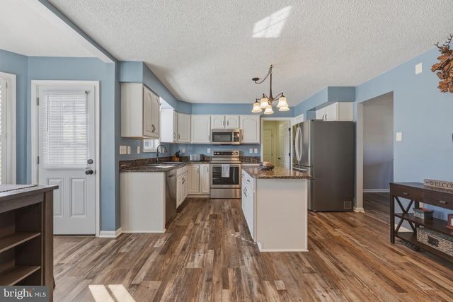 199 PRIMROSE DR, Martinsburg, WV 25404